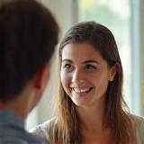Aisha, nutritionist, consulting with a client